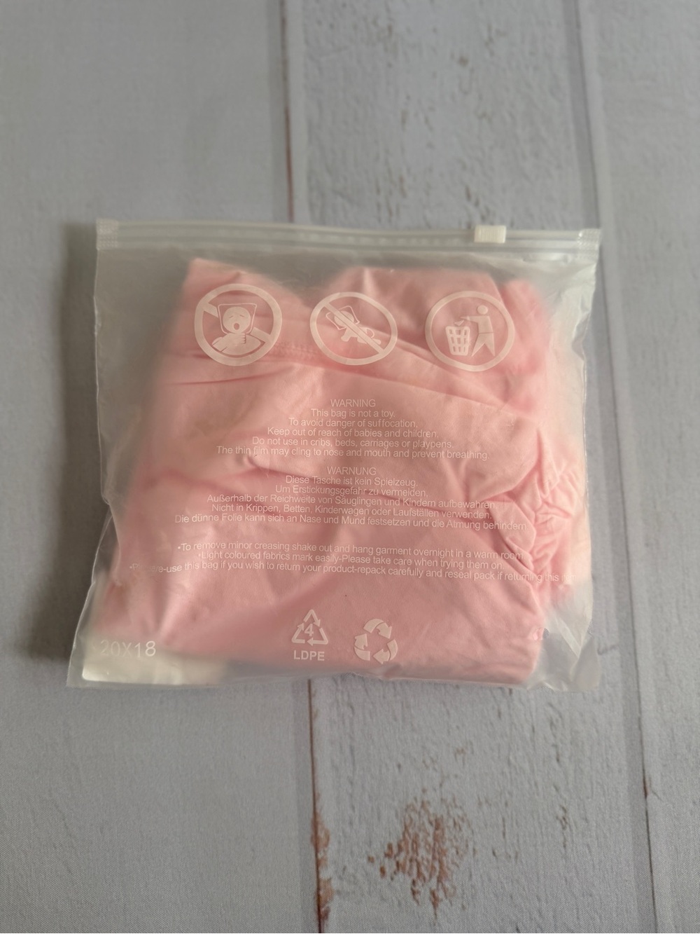 Pink Sleeveless Crop Top Ruched Stretch Tank Fitted Y2K Basic NWT M - Picture 7 of 7
